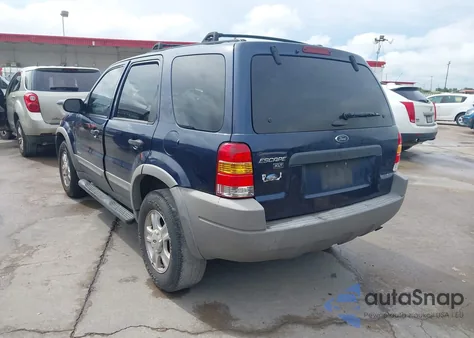 2002 Ford Escape Xlt from USA, damaged, VIN 1FMYU03162KB54534
